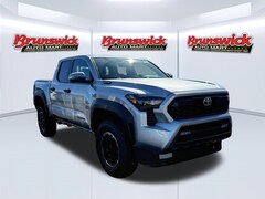 2026 Toyota Tacoma i-FORCE MAX TRD Off-Road i-FORCE MAX Truck Double Cab