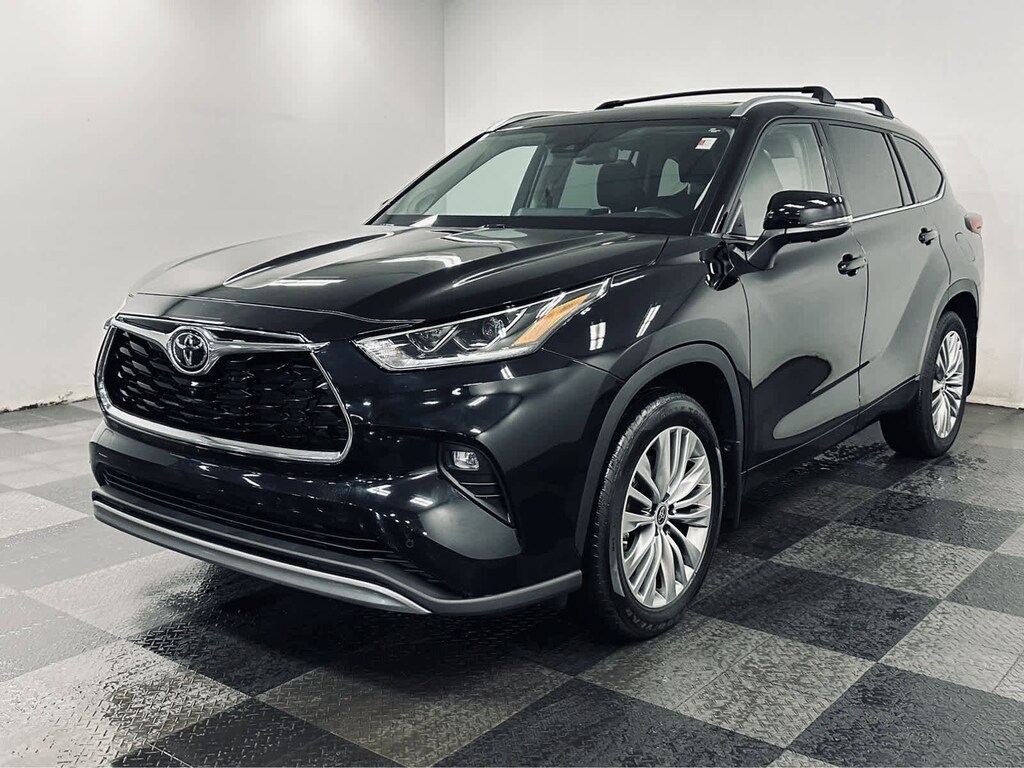 Used 2023 Toyota Highlander Sport Utility