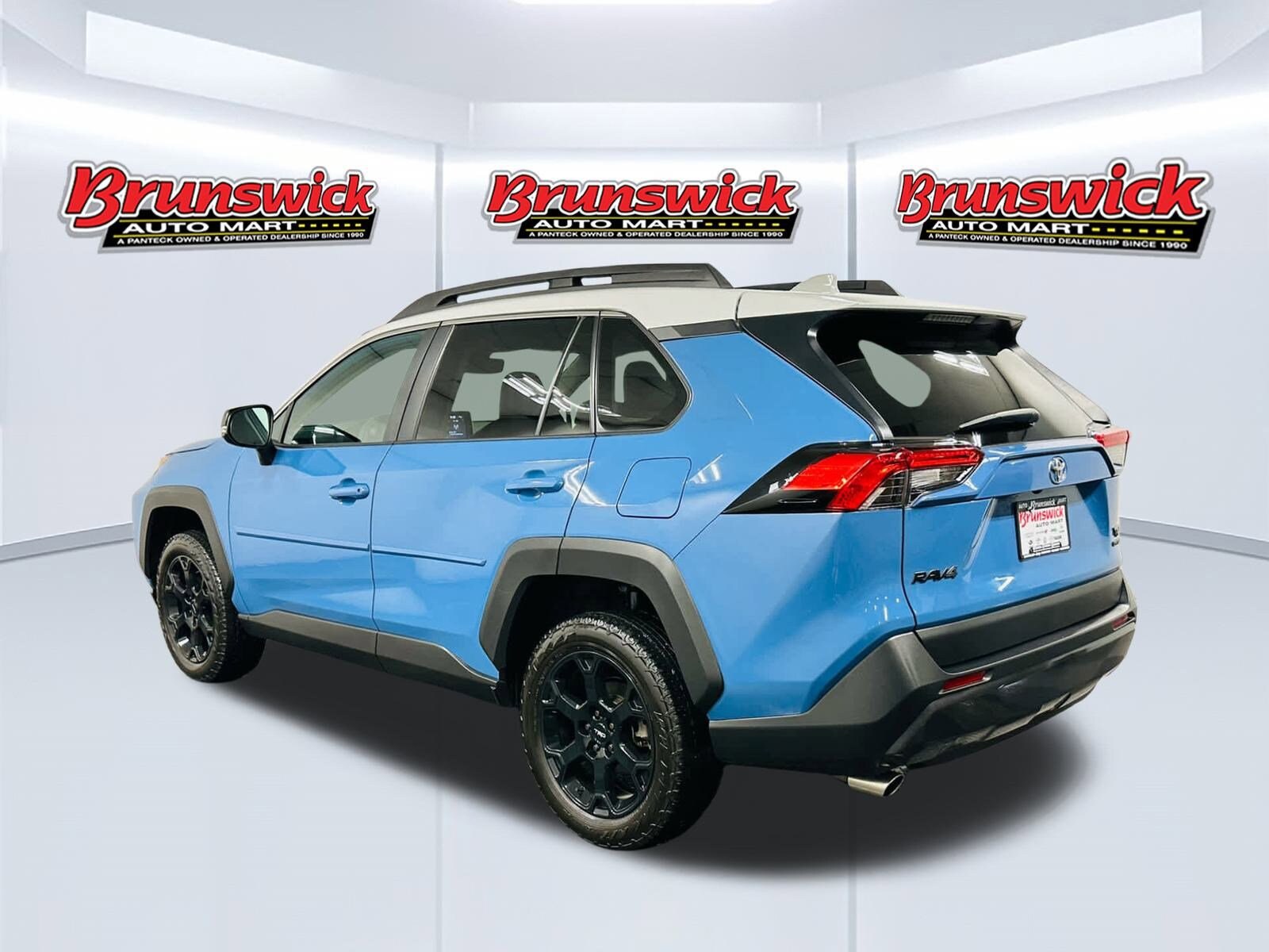 2022 Toyota RAV4 TRD photo 4