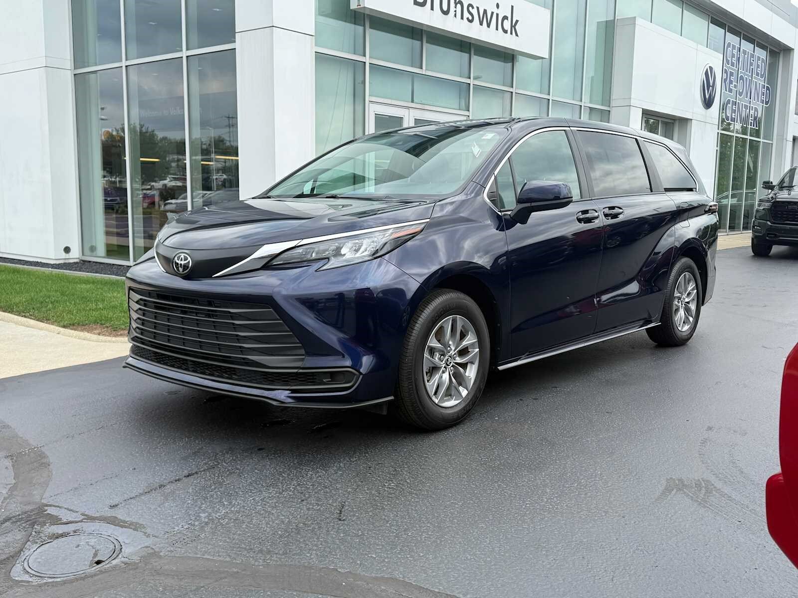 Blueprint 2026 Toyota Sienna Minivan All-Wheel Drive Continuously Variable Transmission