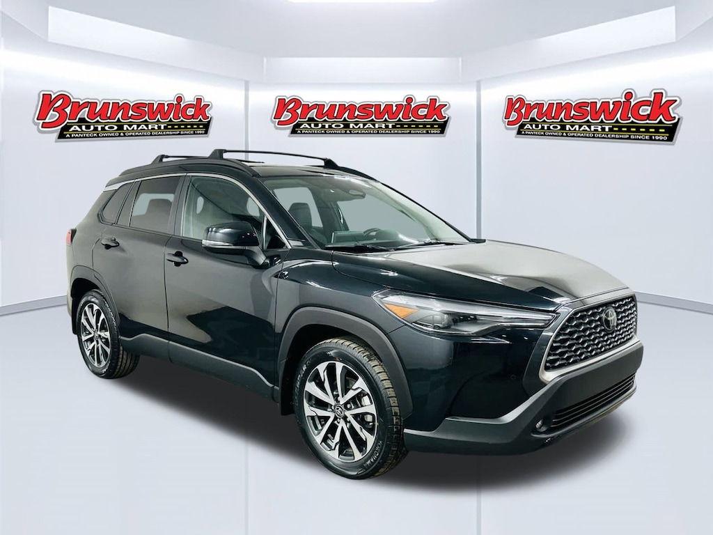 Certified 2023 Toyota Corolla Cross XLE SUV