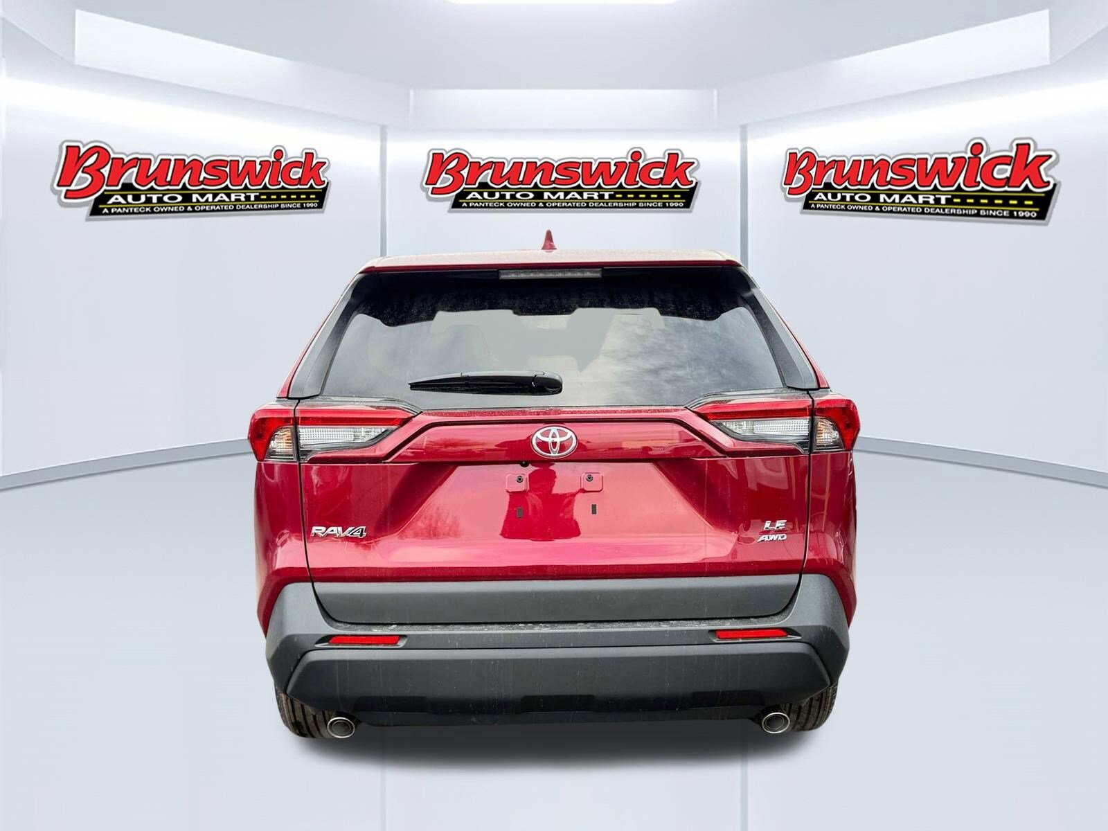 2025 Toyota RAV4 LE photo 2