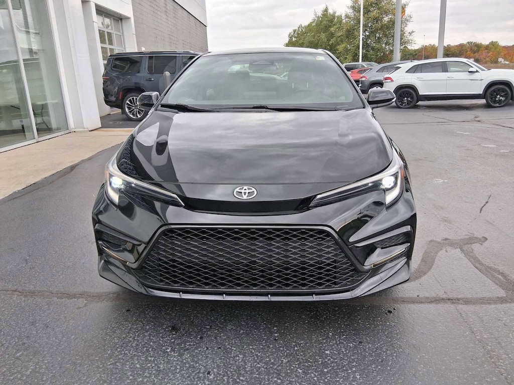 Certified 2025 Toyota Corolla SE Sedan