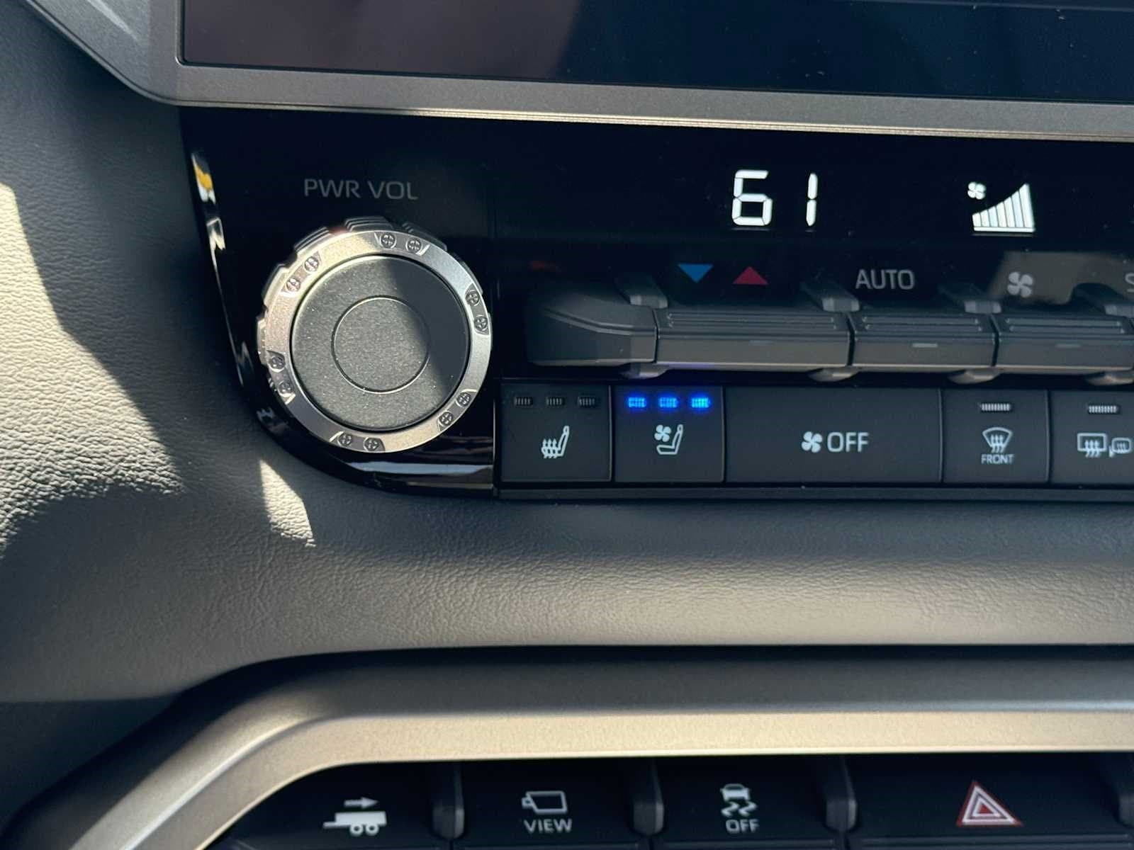 2026 Toyota Tundra Platinum - Photo 20