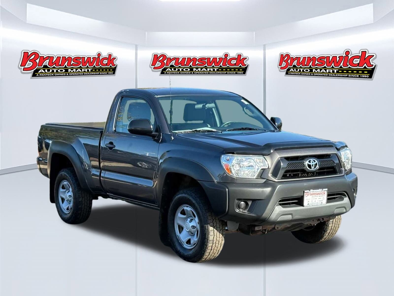 2014 Toyota Tacoma Base photo 2