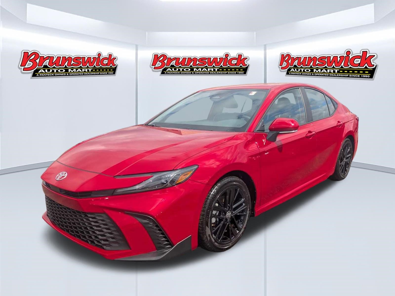 View vehicle photo 3