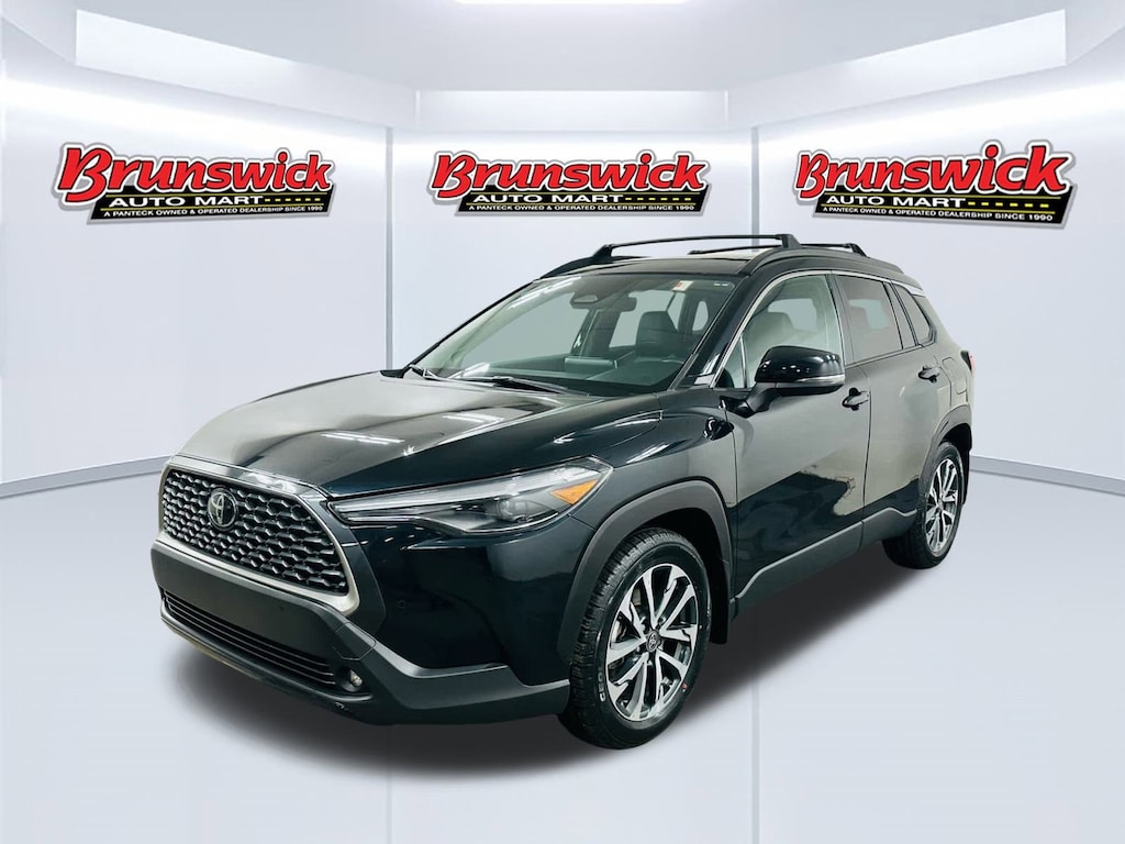 Certified 2023 Toyota Corolla Cross XLE SUV