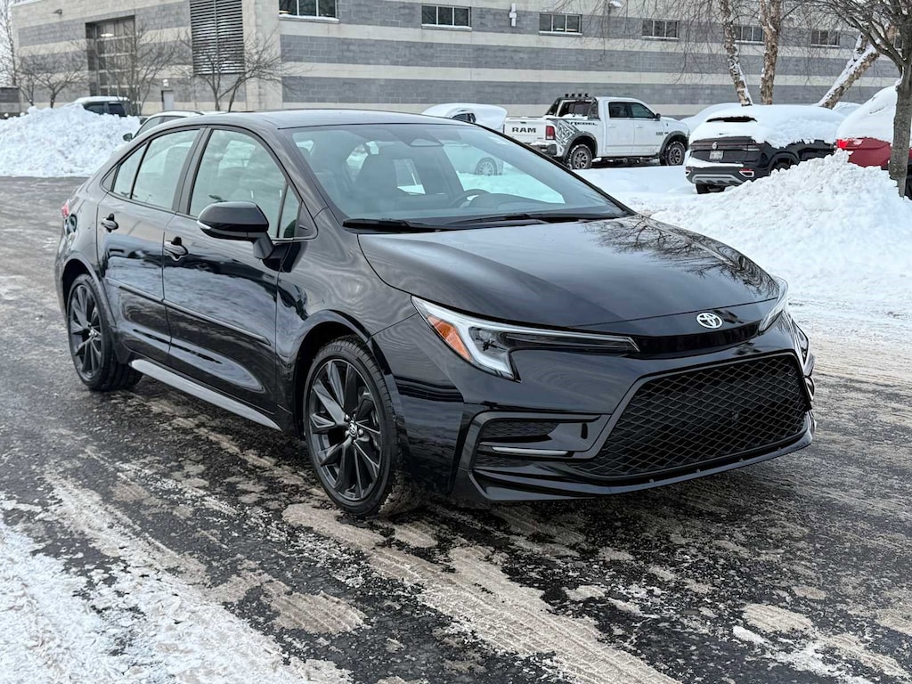 Used 2023 Toyota Corolla SE Sedan