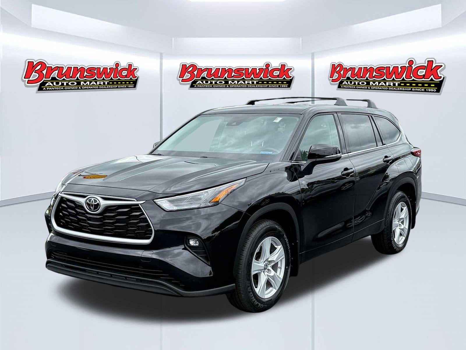 2022 Toyota Highlander SUV 