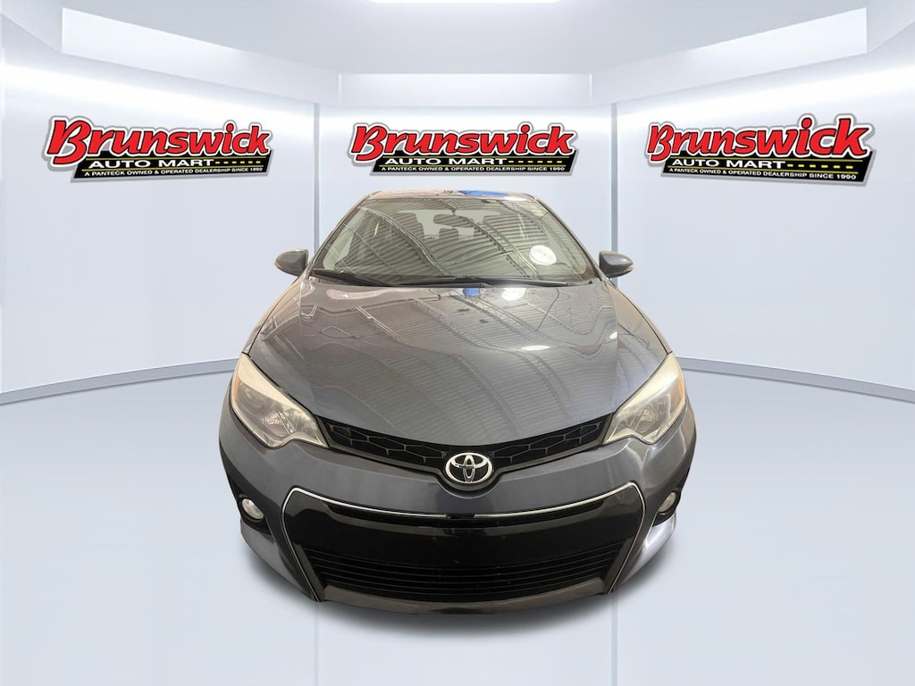 Used 2016 Toyota Corolla S Sedan