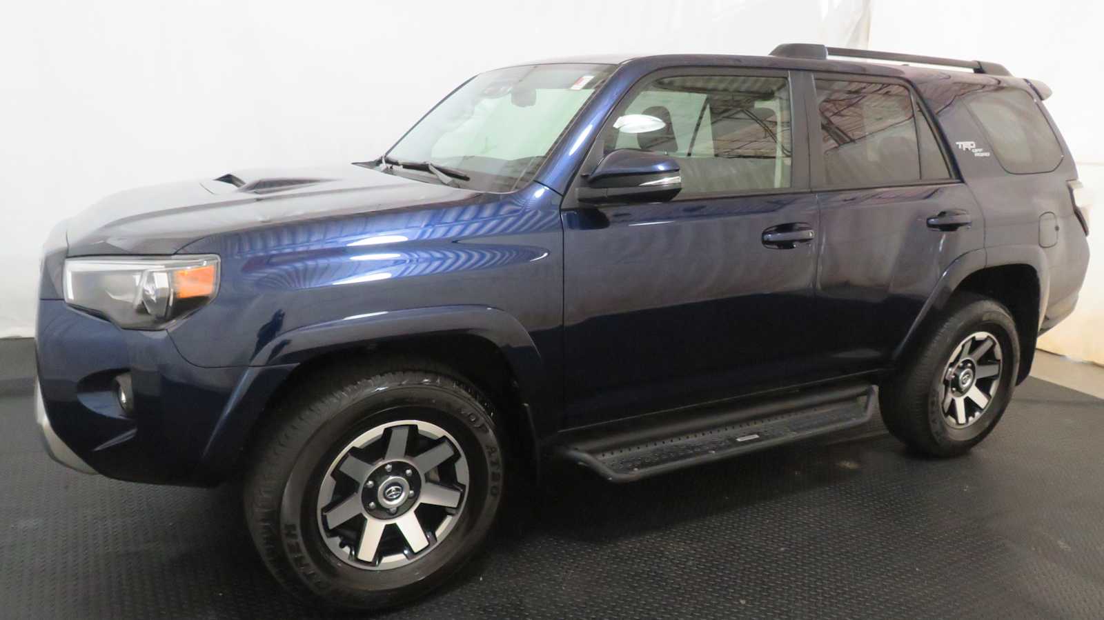 2023 Toyota 4Runner TRD Premium photo 2