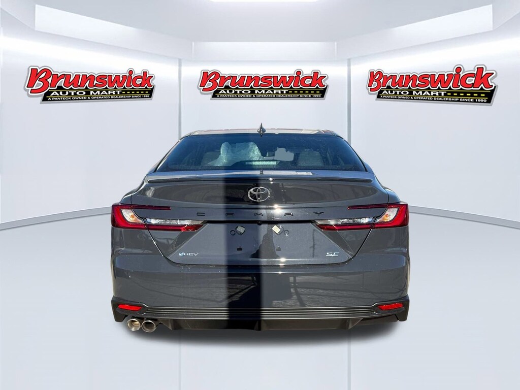 New 2026 Toyota Camry SE Sedan