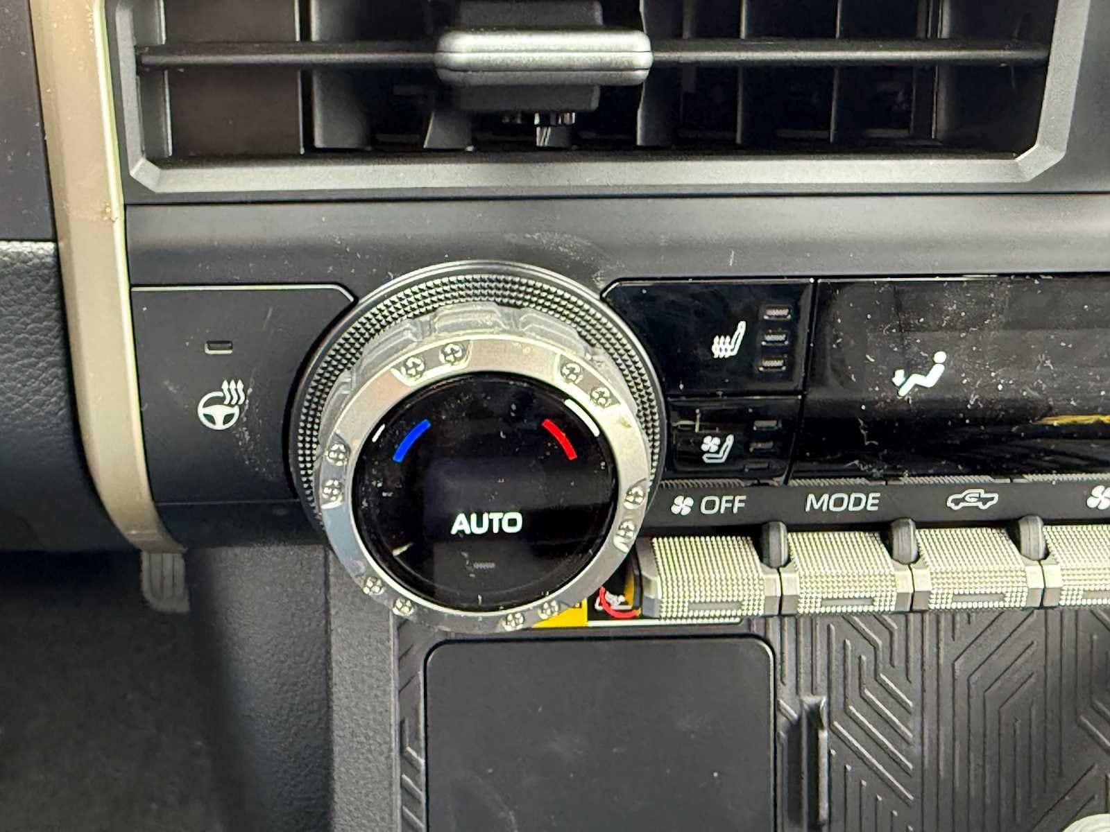 2026 Toyota Tacoma TRD Off Road - Photo 10