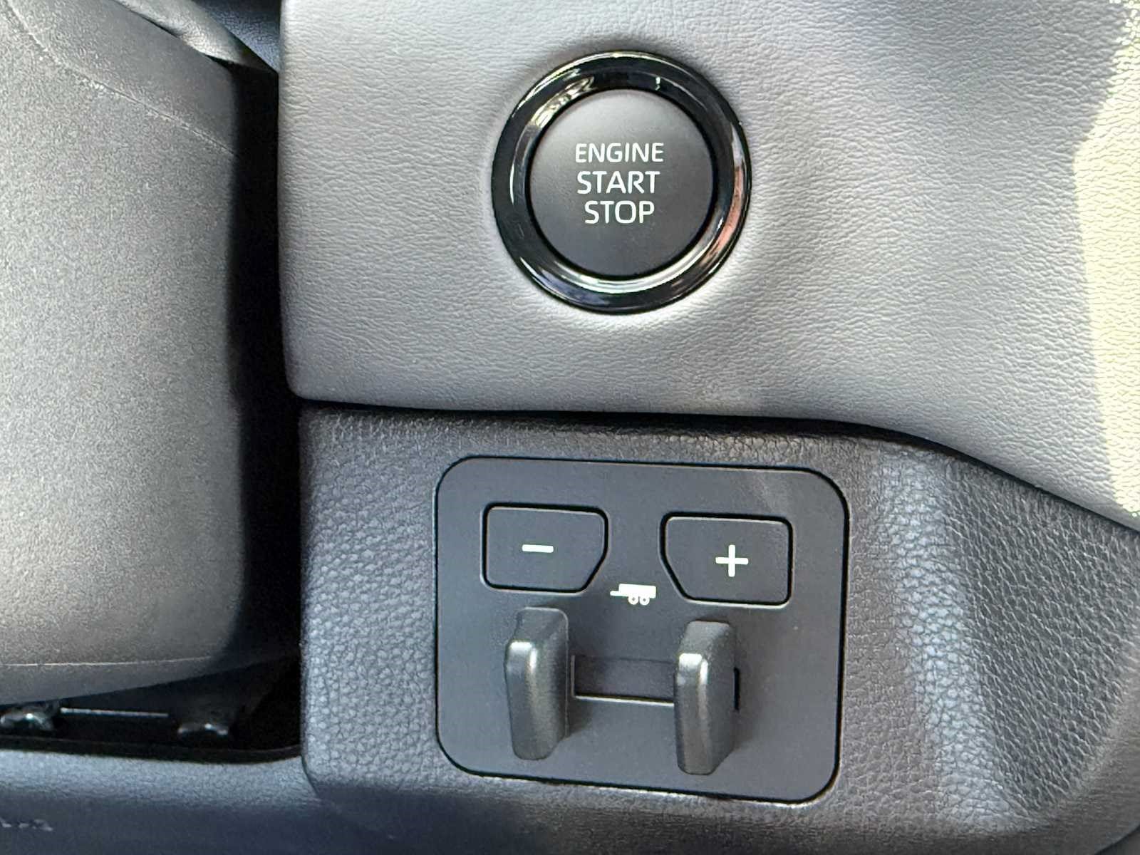 2026 Toyota Tundra Platinum - Photo 24