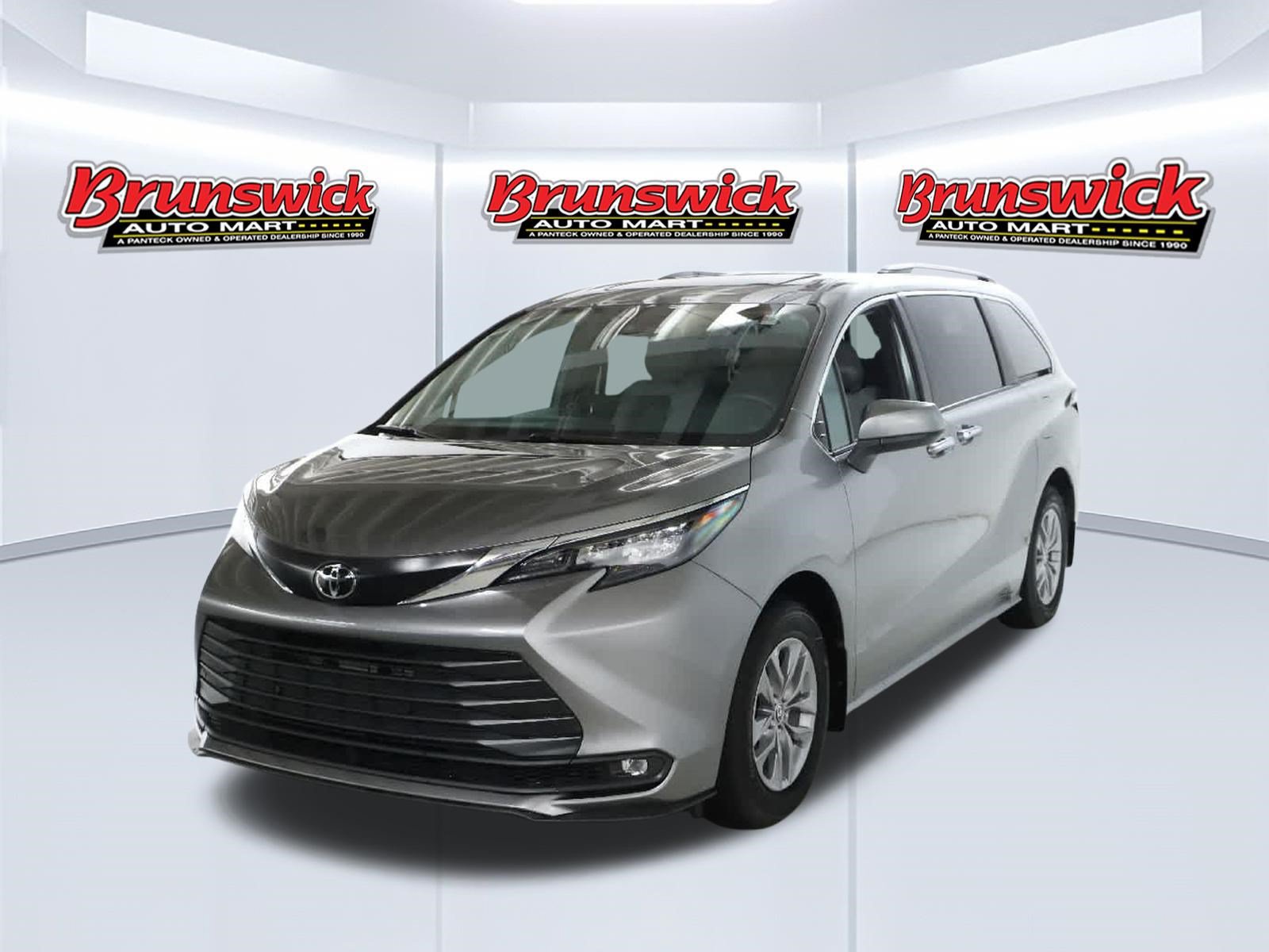 Heavy Metal 2026 Toyota Sienna Minivan All-Wheel Drive Continuously Variable Transmission