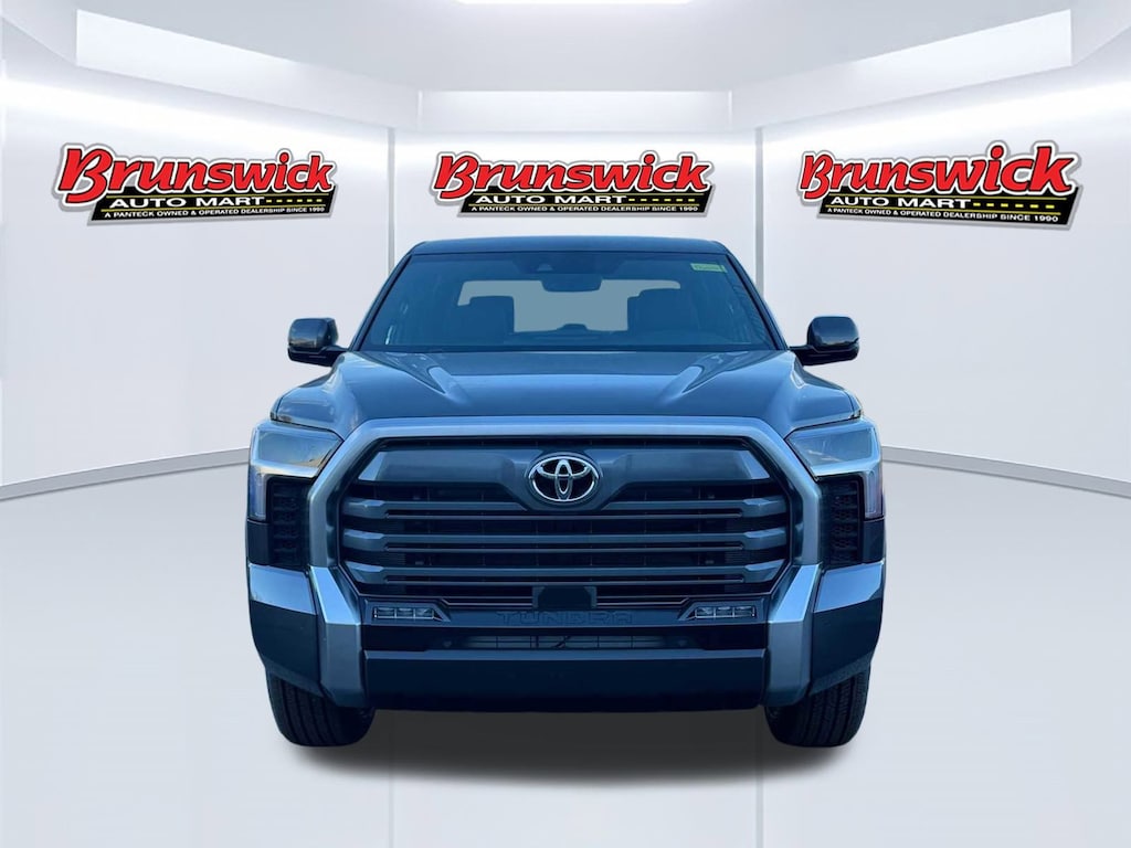 New 2026 Toyota Tundra Limited Truck CrewMax