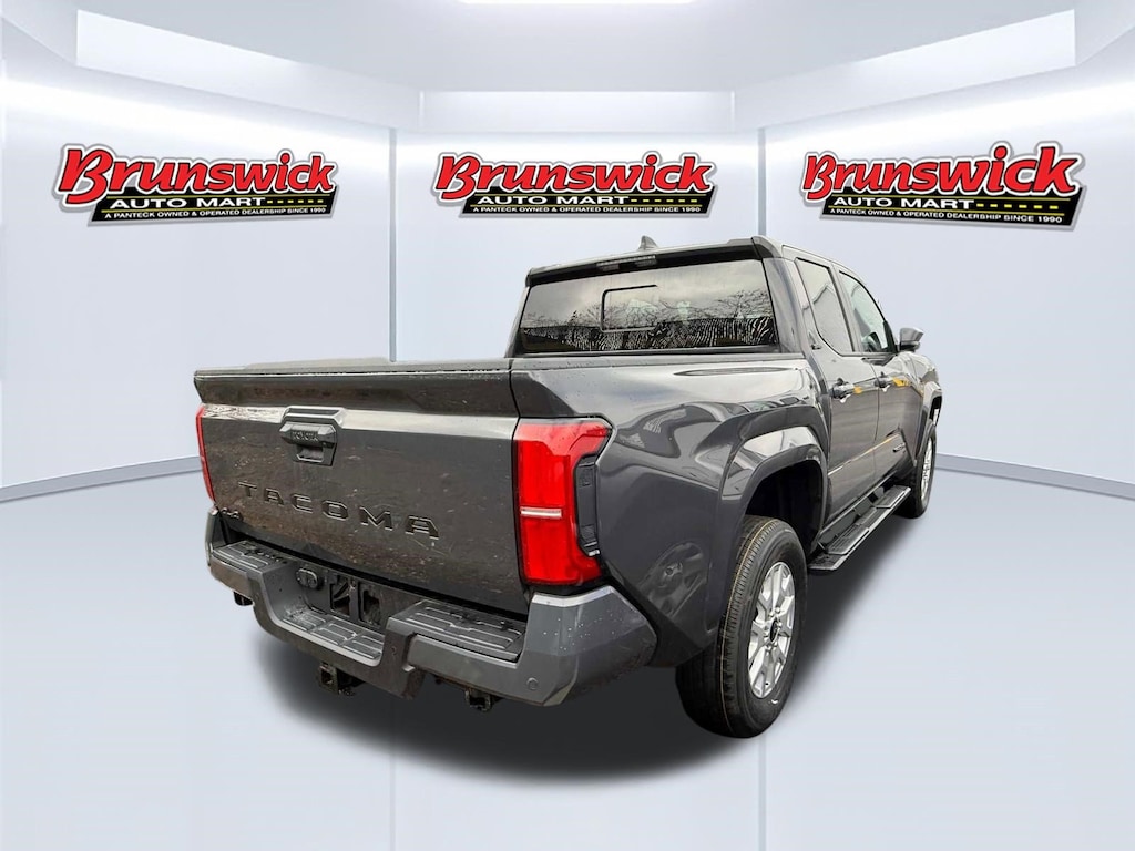 New 2026 Toyota Tacoma SR5 Truck Double Cab