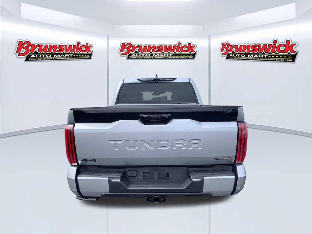 New 2025 Toyota Tundra i-FORCE MAX Platinum i-FORCE MAX Truck CrewMax