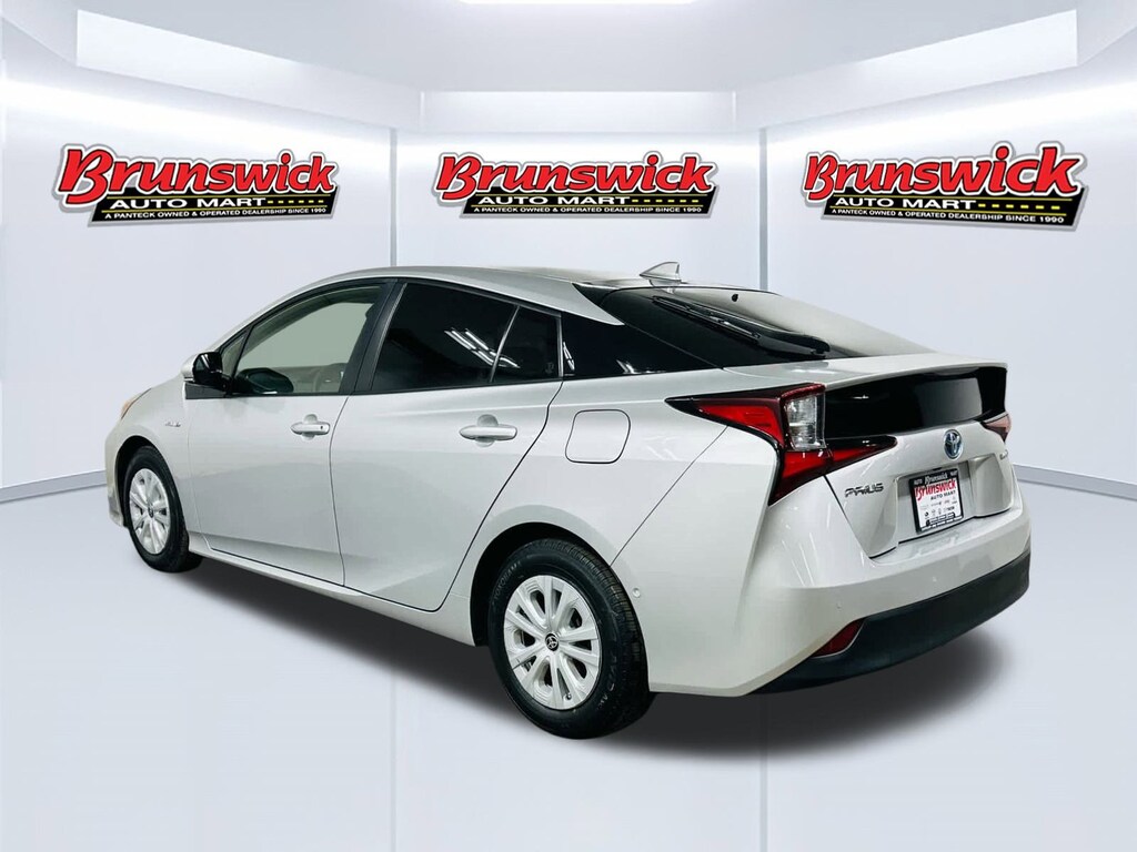 Certified 2019 Toyota Prius LE Hatchback