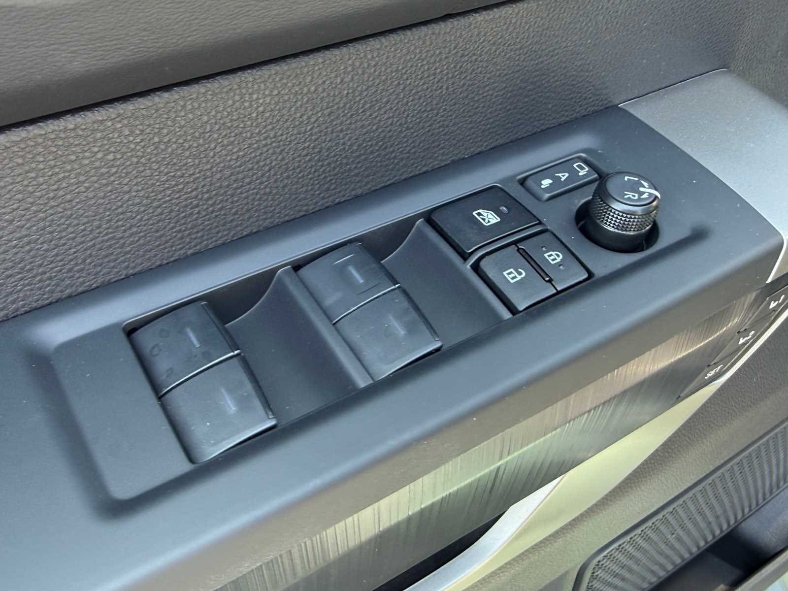 2026 Toyota Tundra Platinum - Photo 8