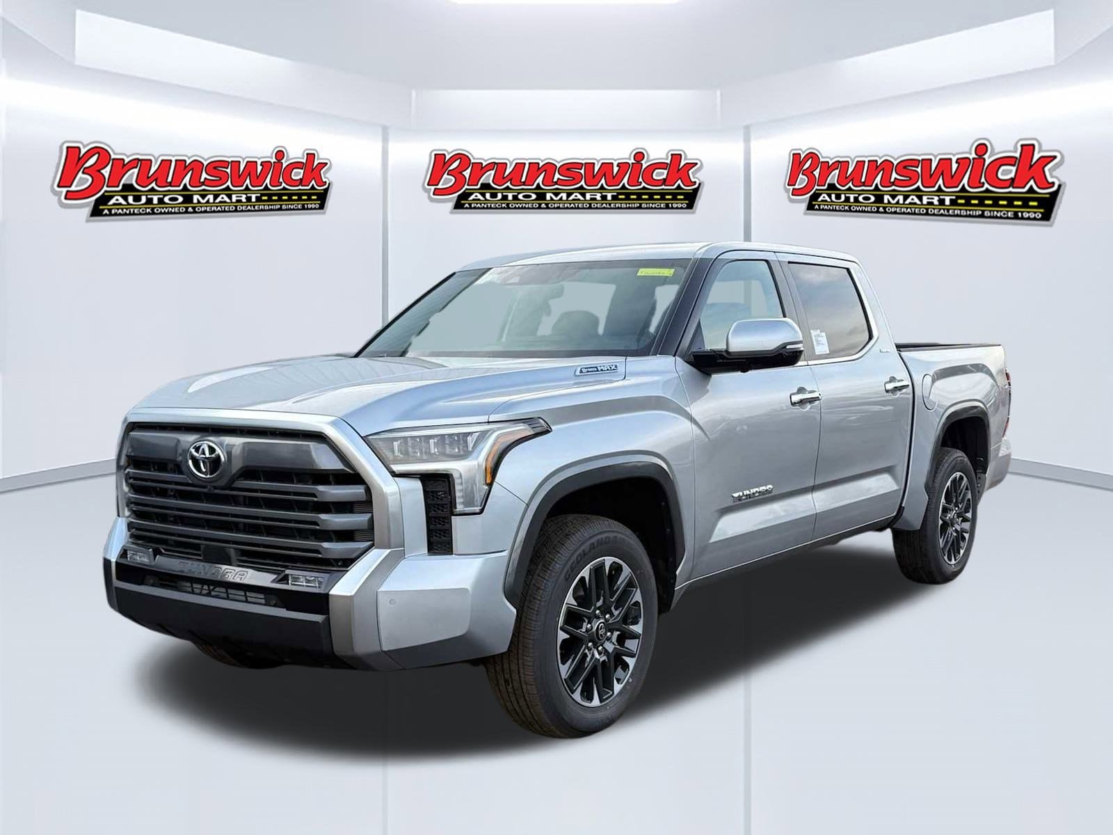 2026 Toyota Tundra Limited's photo
