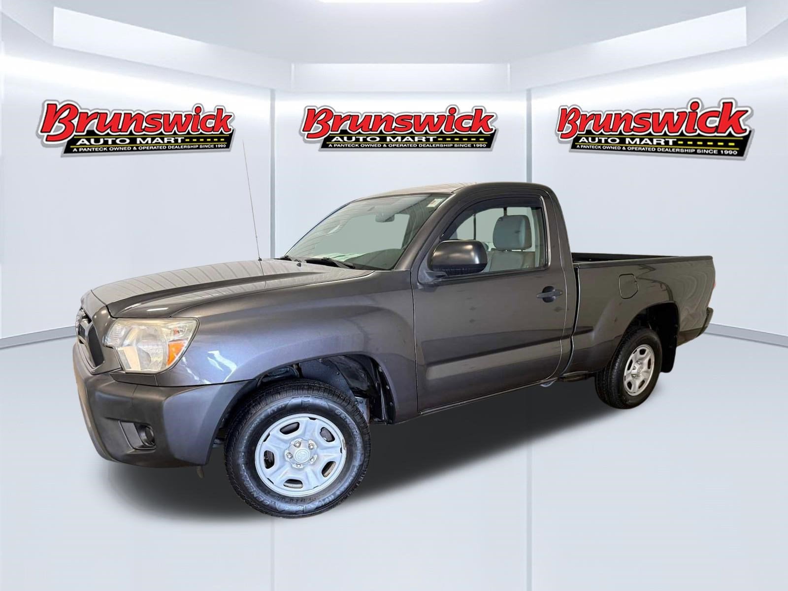 View vehicle photo 2