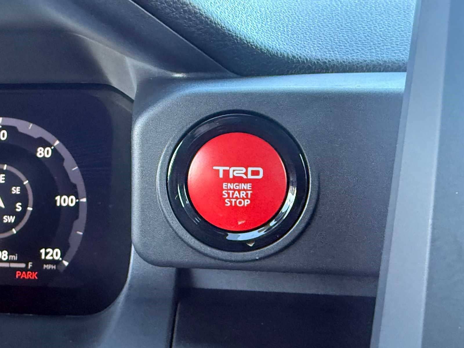 2025 Toyota Tacoma TRD Off Road - Photo 20