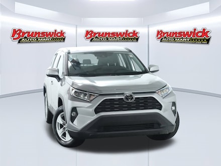 2020 Toyota RAV4 XLE SUV
