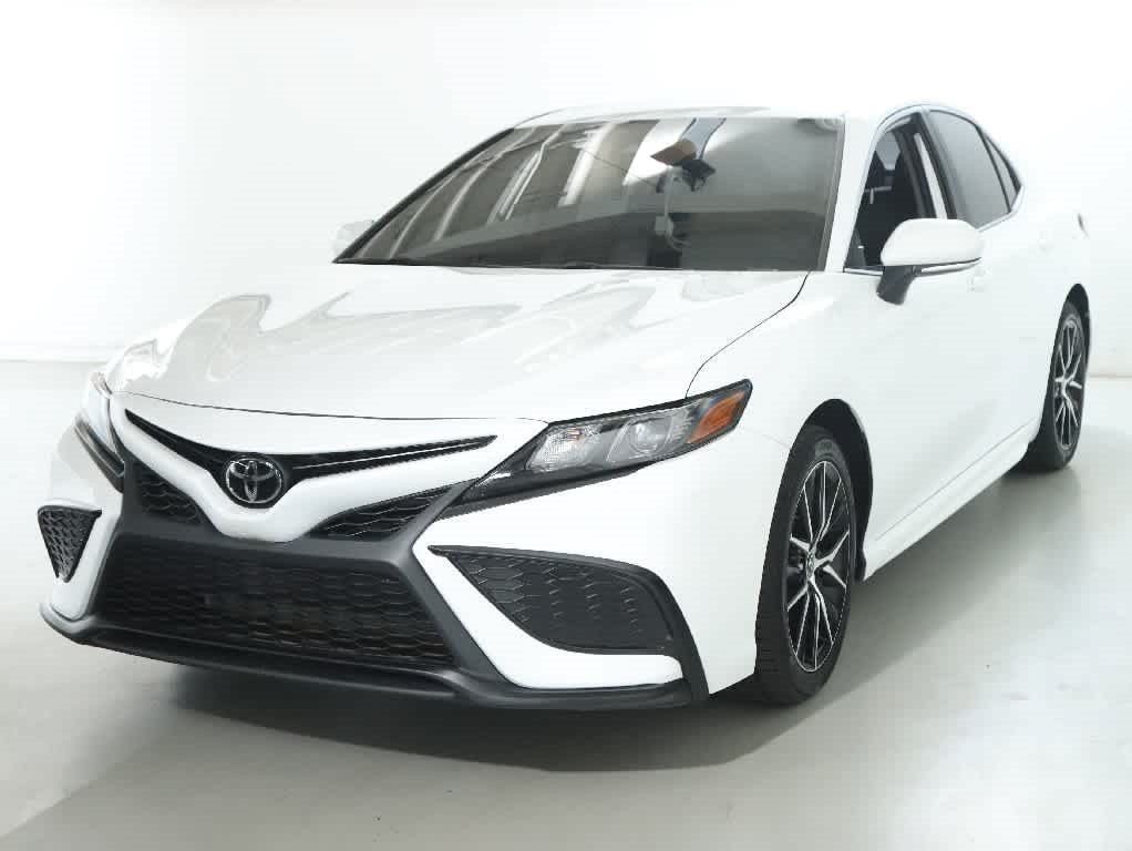 2024 Toyota Camry Sedan 