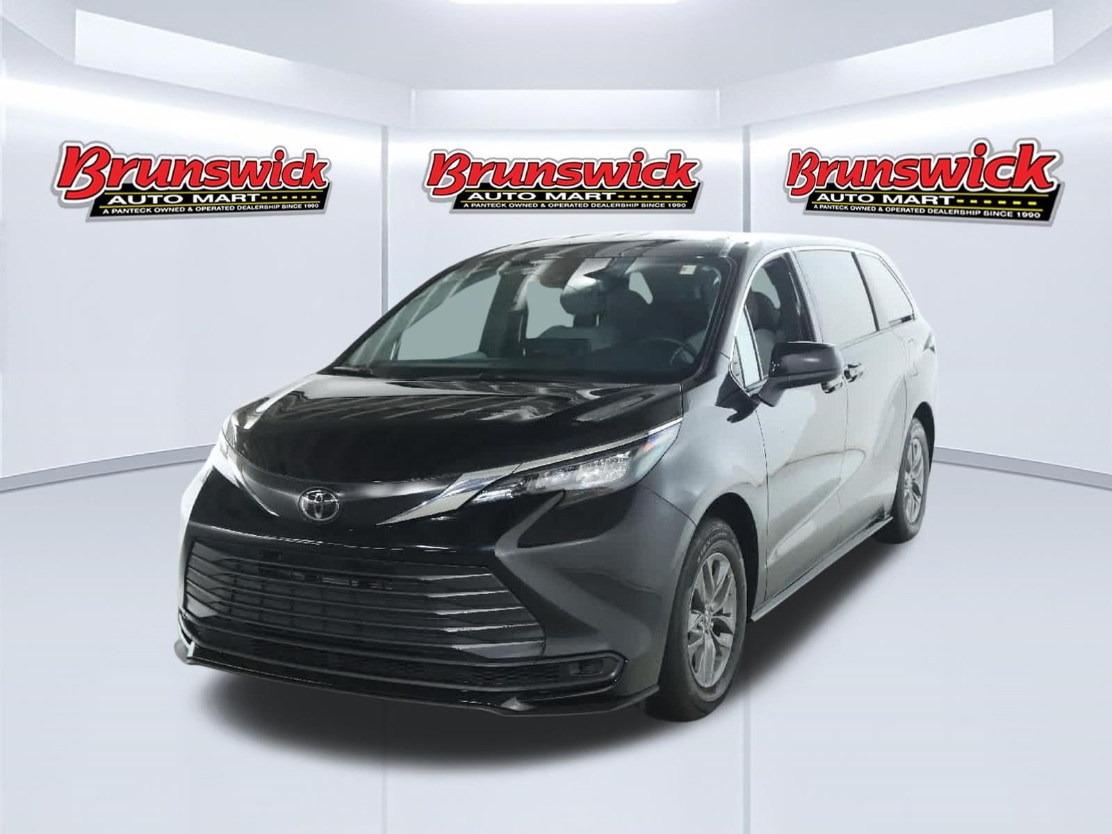 2026 Toyota Sienna Negro (Midnight Black) Minivan Tracción en las cuatro ruedas Transmisión variable continua