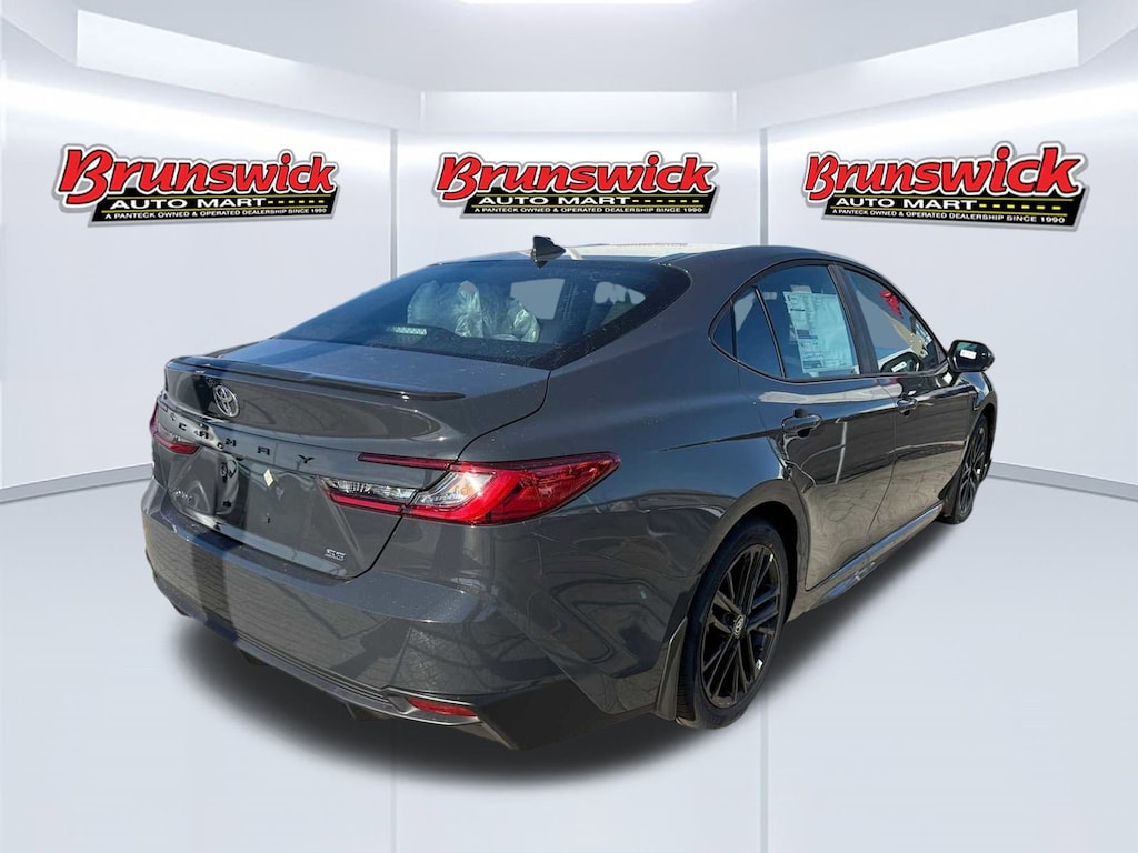 New 2026 Toyota Camry SE Sedan