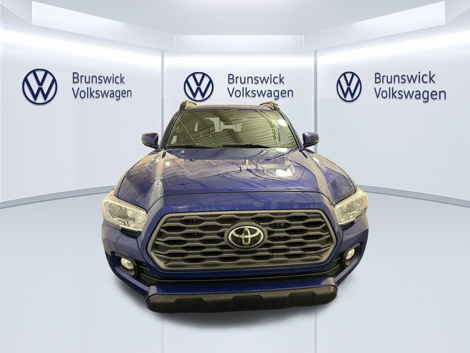 2022 Toyota Tacoma TRD V6 photo 3