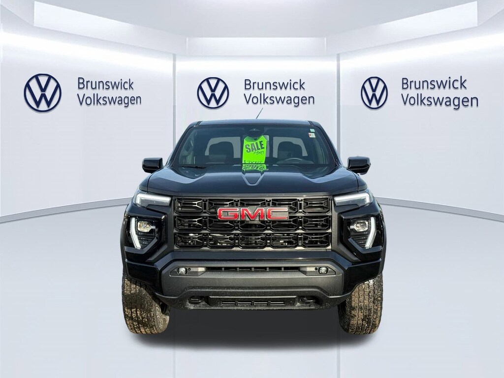 Used 2024 GMC Canyon Elevation Truck Crew Cab