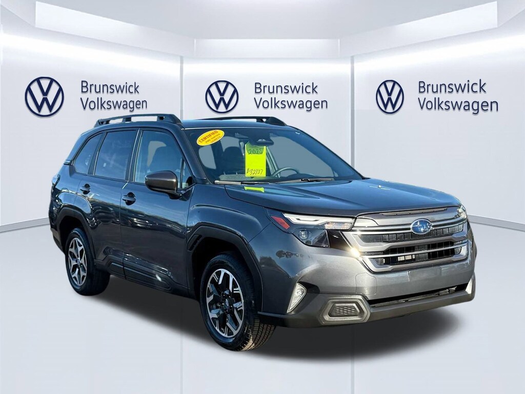 Used 2025 Subaru Forester Premium SUV
