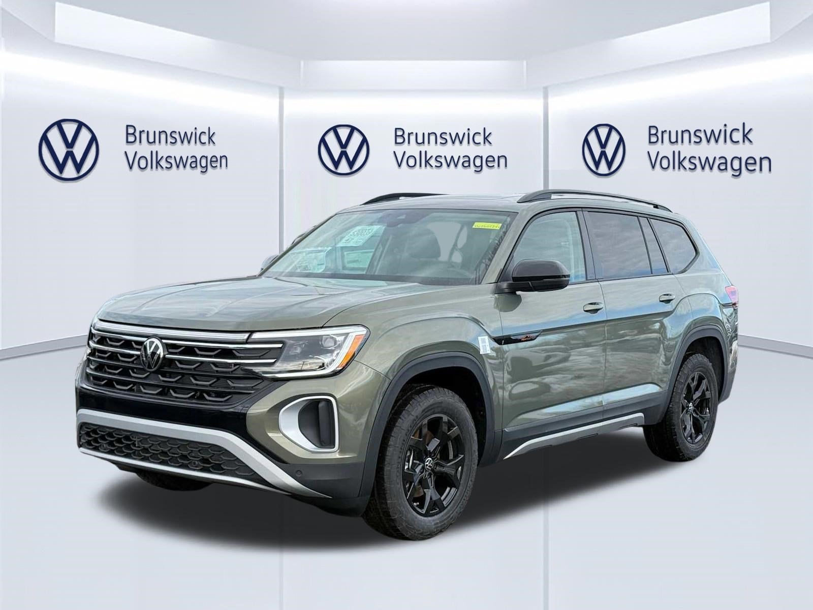 2026 Volkswagen Atlas 2.0T Atlas Peak Edition 4MOTION's photo
