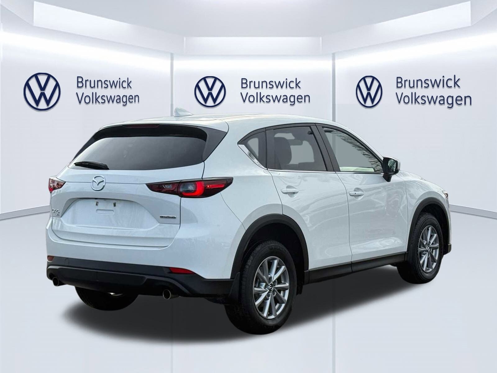 2023 Mazda CX-5 2.5 Select photo 3