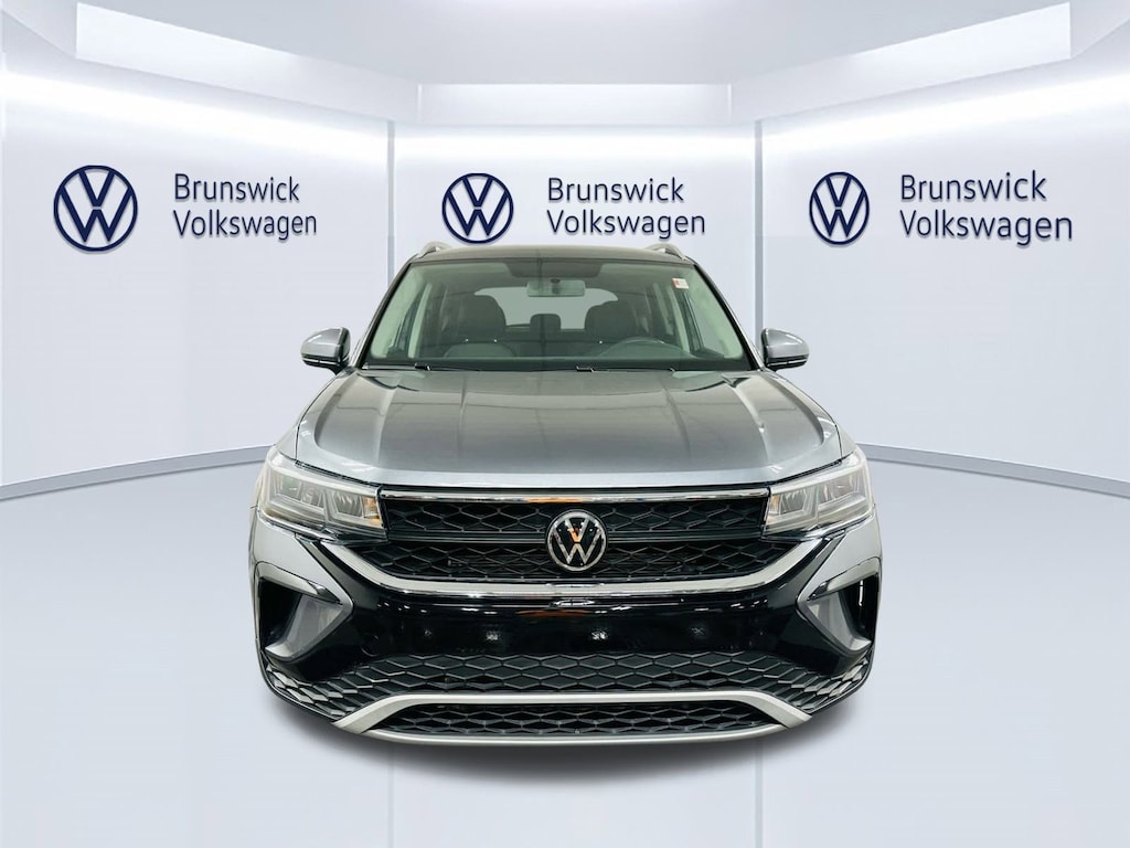 Certified 2022 Volkswagen Taos 1.5T SE 4MOTION SUV