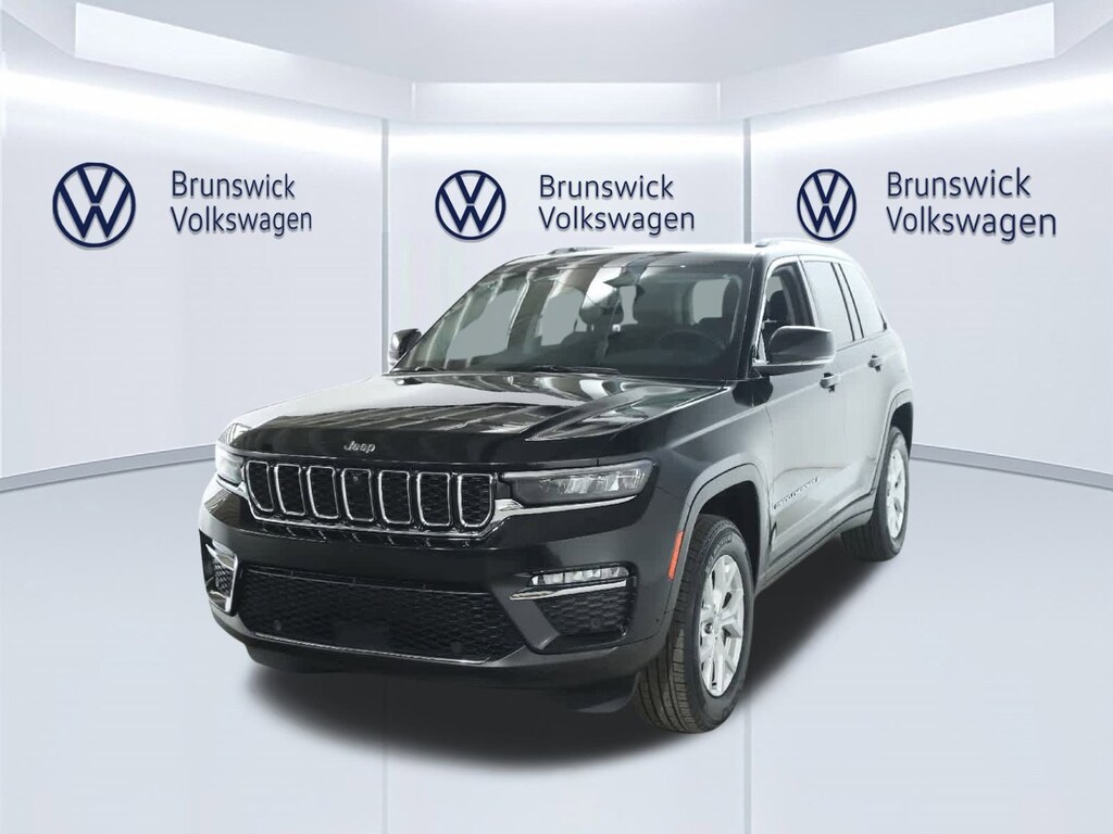 Used 2023 Jeep Grand Cherokee Limited SUV