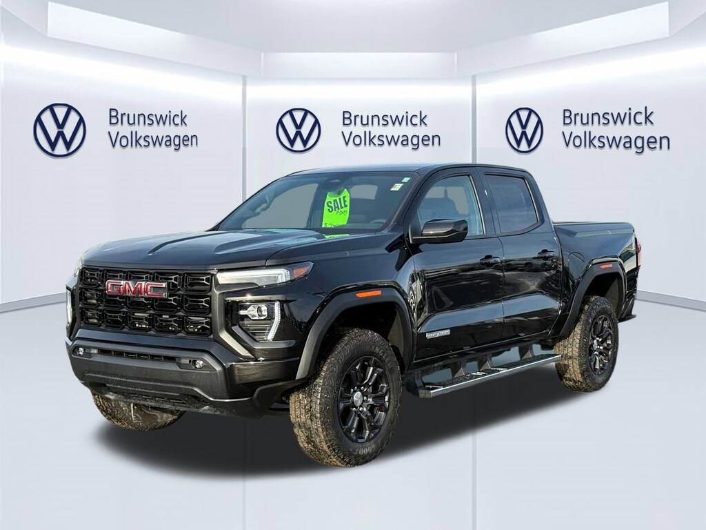 Used 2024 GMC Canyon Elevation Truck Crew Cab