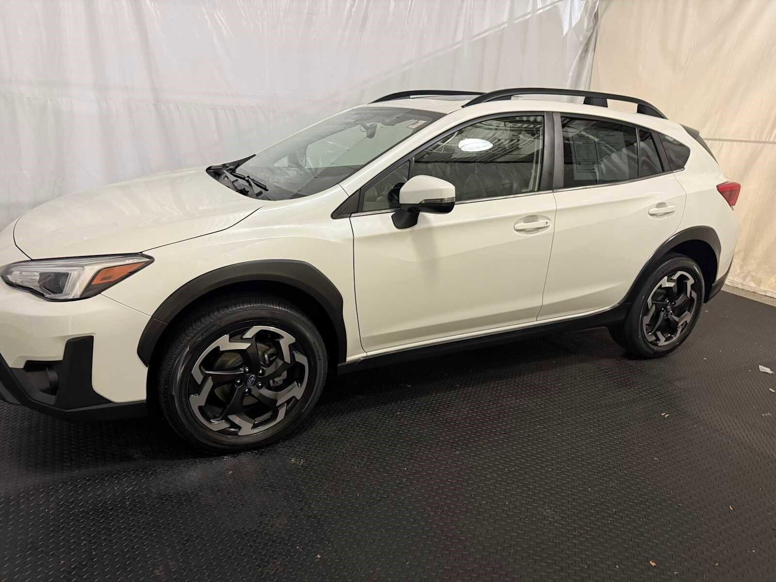 2023 Subaru Crosstrek Limited photo 2