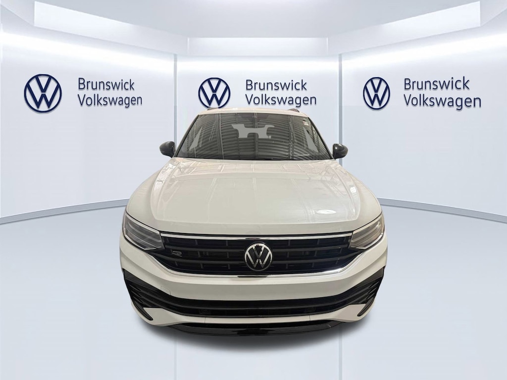 Used 2023 Volkswagen Tiguan 2.0T SE R-Line Black SUV