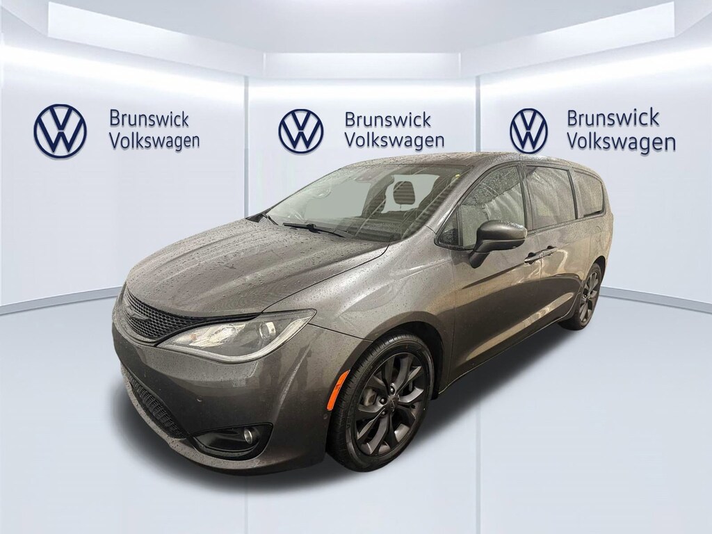 Used 2019 Chrysler Pacifica Touring Plus Van Passenger Van