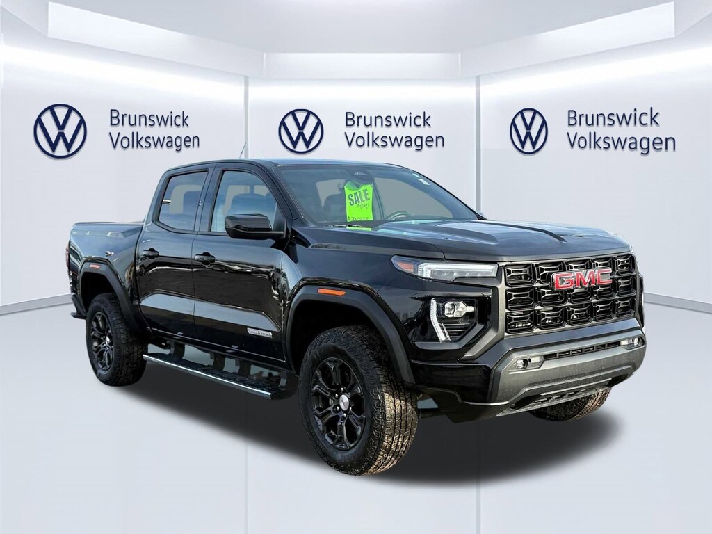 Used 2024 GMC Canyon Elevation Truck Crew Cab