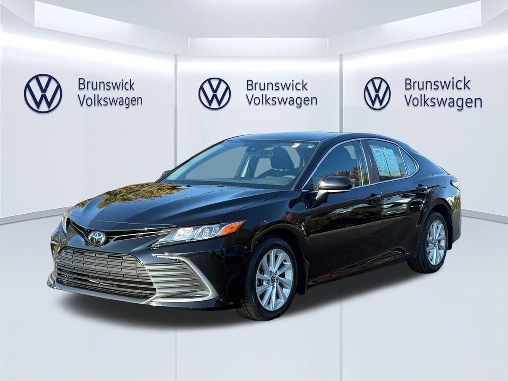 Used 2022 Toyota Camry LE Sedan