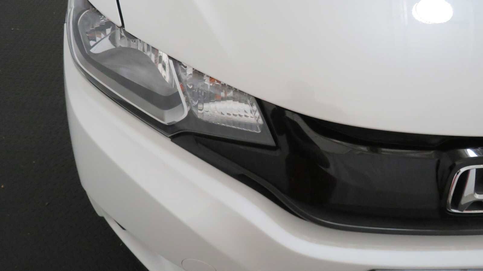 2015 Honda Fit LX photo 4