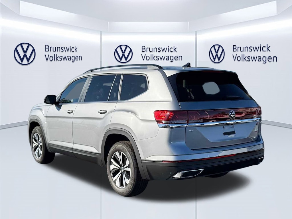 New 2026 Volkswagen Atlas 2.0T SE 4MOTION