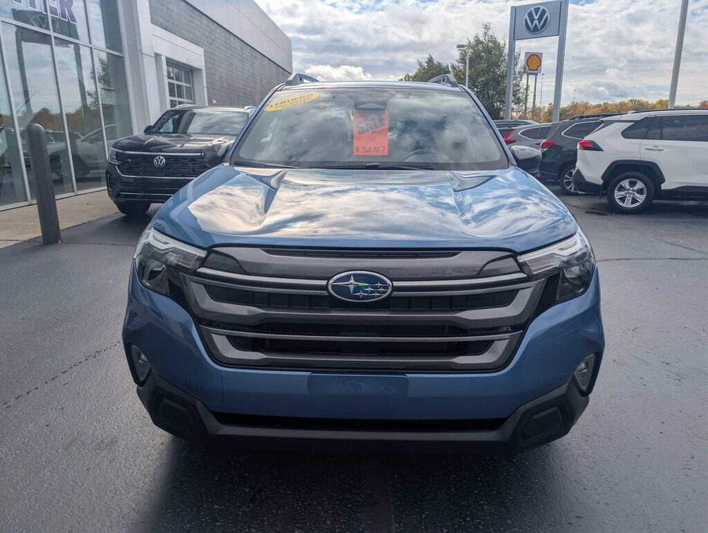 Used 2025 Subaru Forester Premium SUV