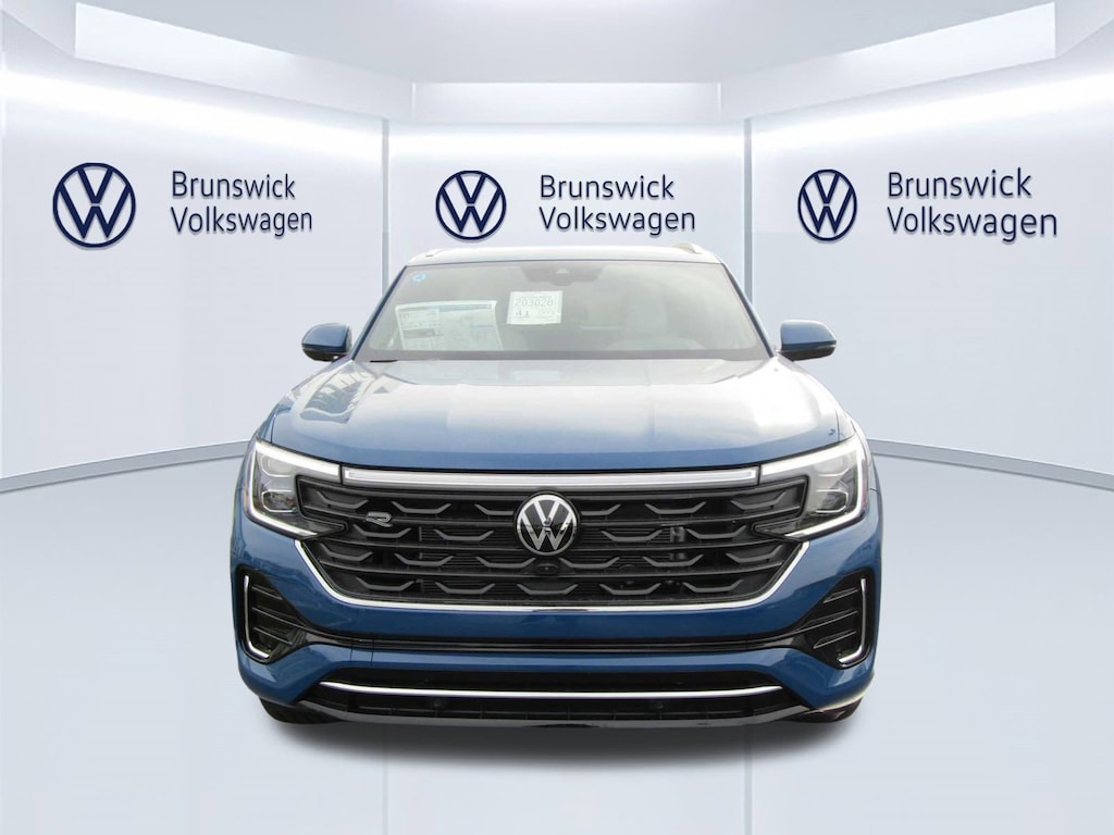 New 2025 Volkswagen Atlas Cross Sport 2.0T SEL Premium R-Line 4MOTION