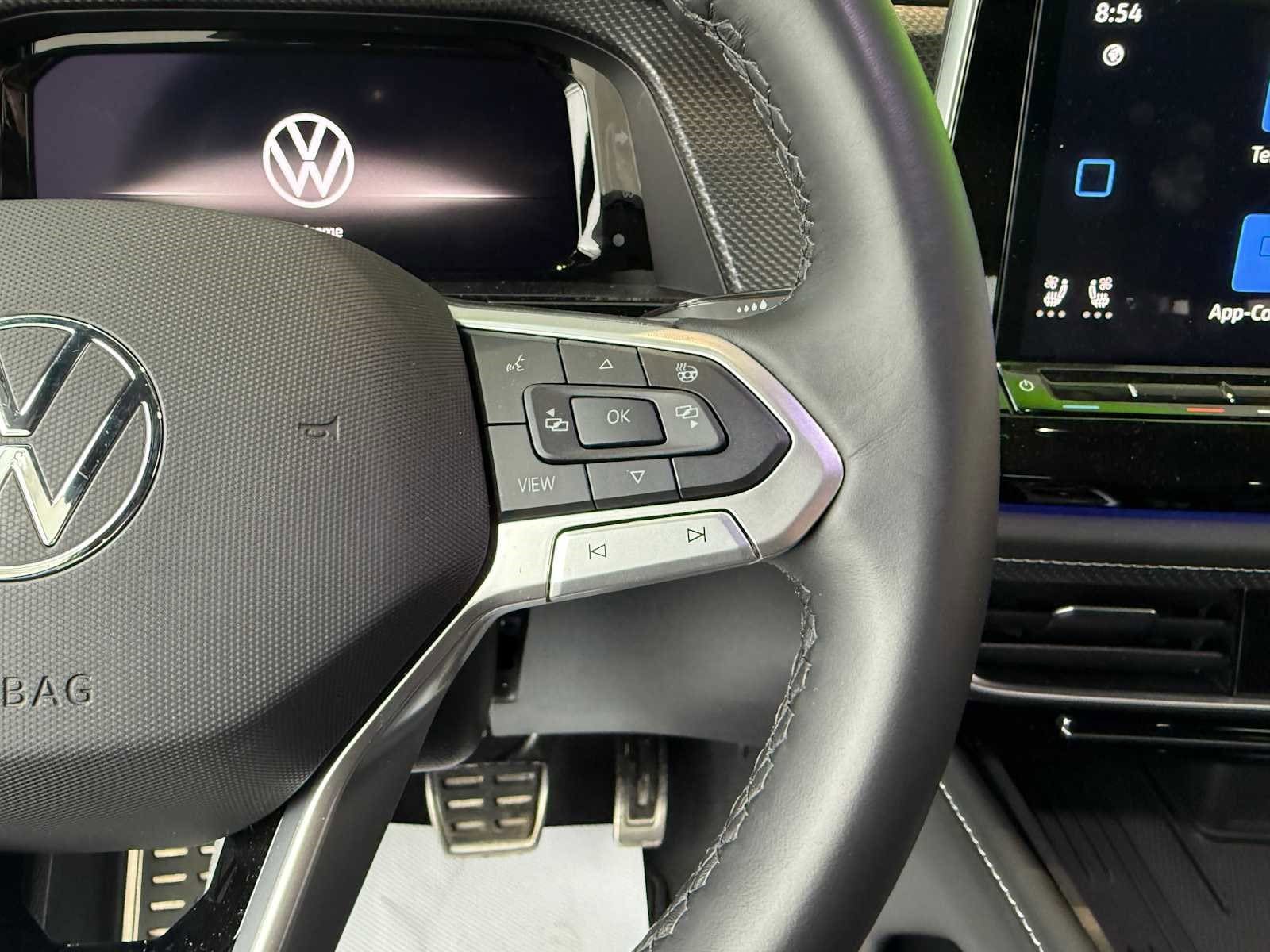 2026 Volkswagen Atlas Cross Sport SEL Premium R-LINE - Photo 11