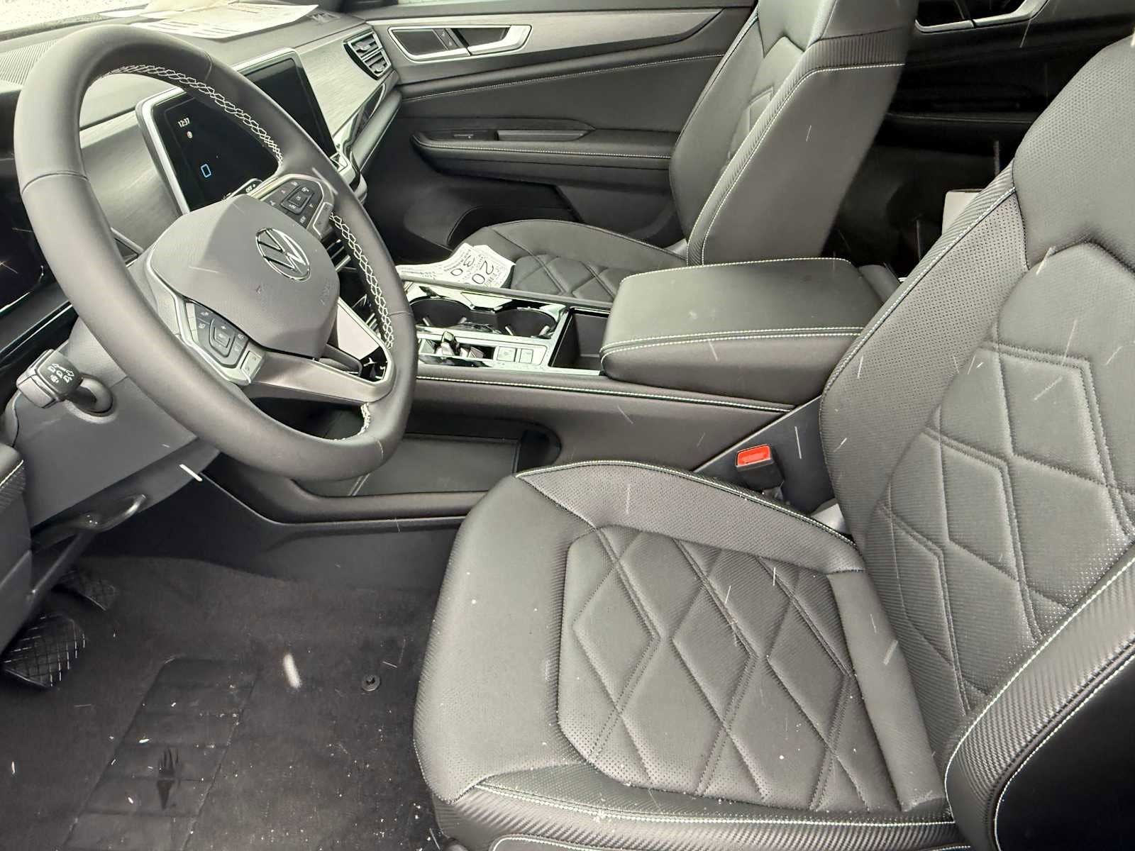 2026 Volkswagen Atlas Cross Sport SE w/Tech - Photo 6